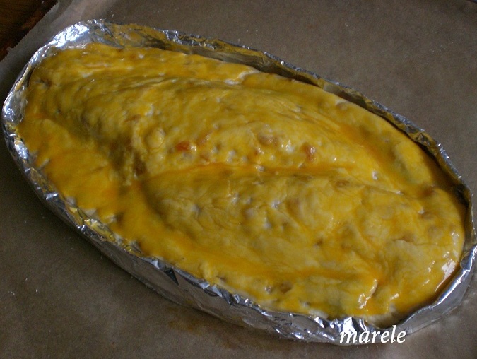 Штоллен с марципаном и курагой 8.JPG