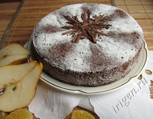 shokoladnyj-biskvit-s-grushami-1.jpg